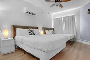 Beachside Studio Sleeps 4 in South Beach